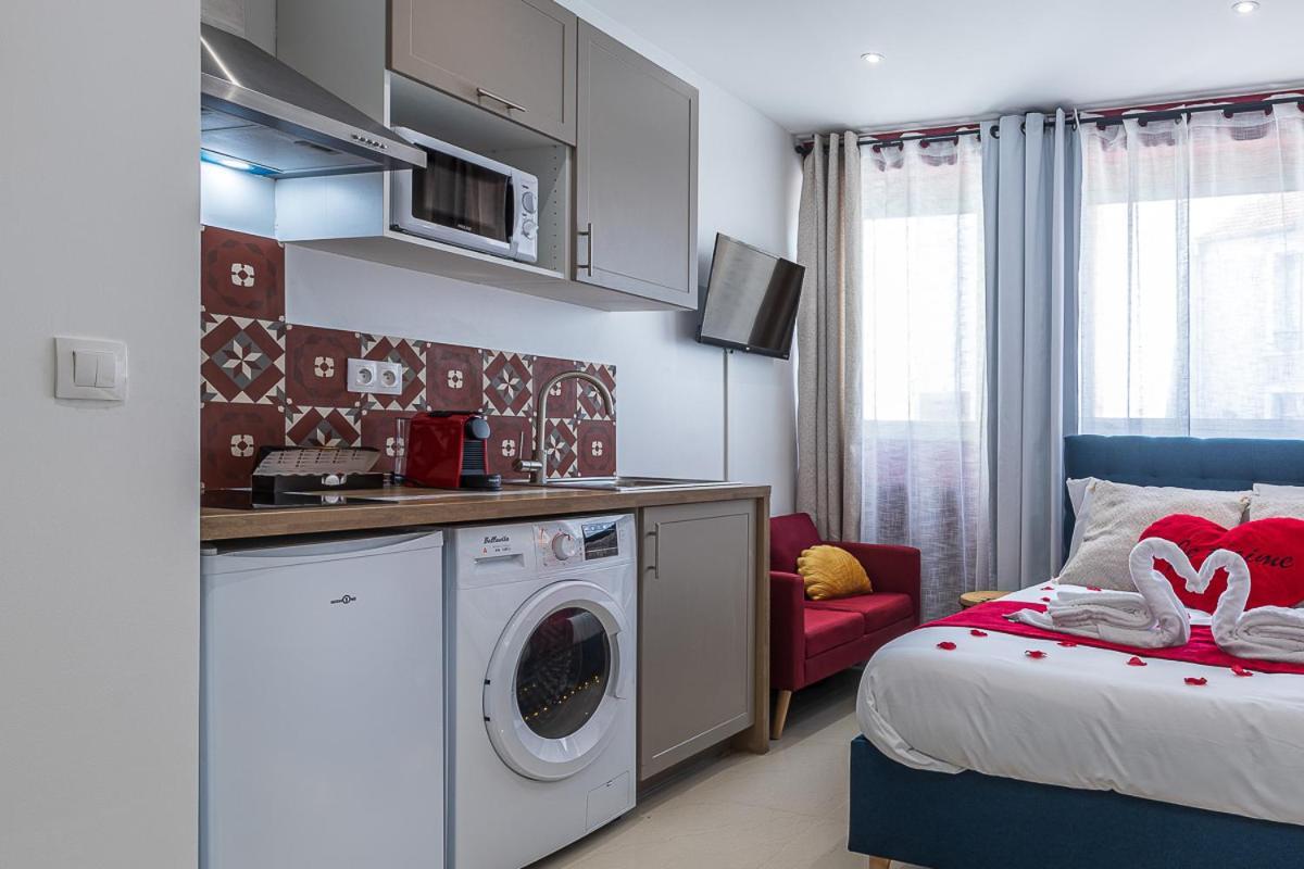 Escape Time - Paris Apartment *